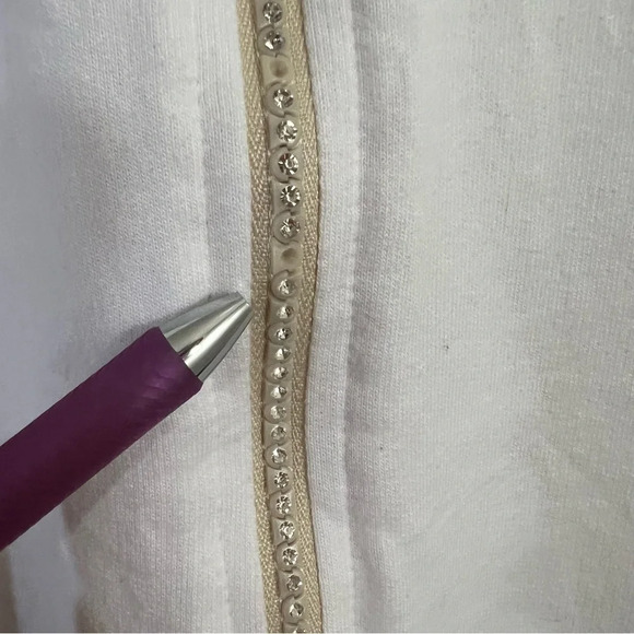 Quacker Factory White Full Zip Up Tank Top XL Mock Neck Rhinestone Embellished - Picture 8 of 8